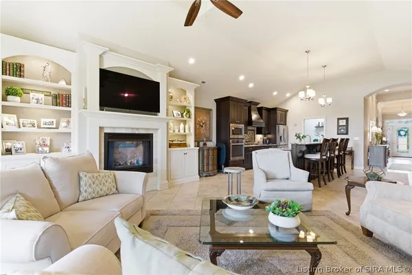 $519,900 | 102 Victoria Drive, Jeffersonville, IN 47130