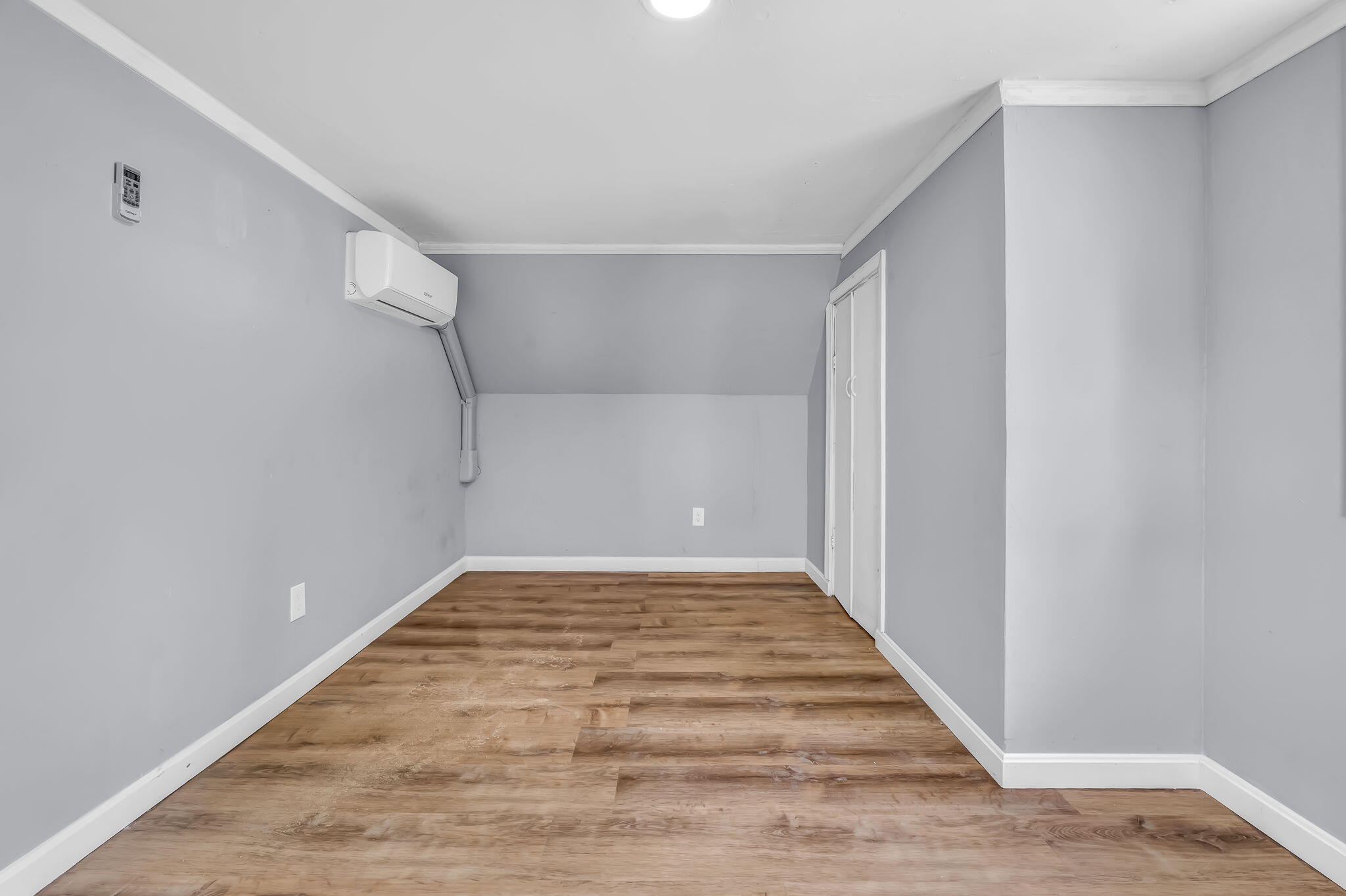 45 West Bates Street Lewiston, ME 04240 - Photo 14 of 52 9-web-or-mls-45-w-bates-st