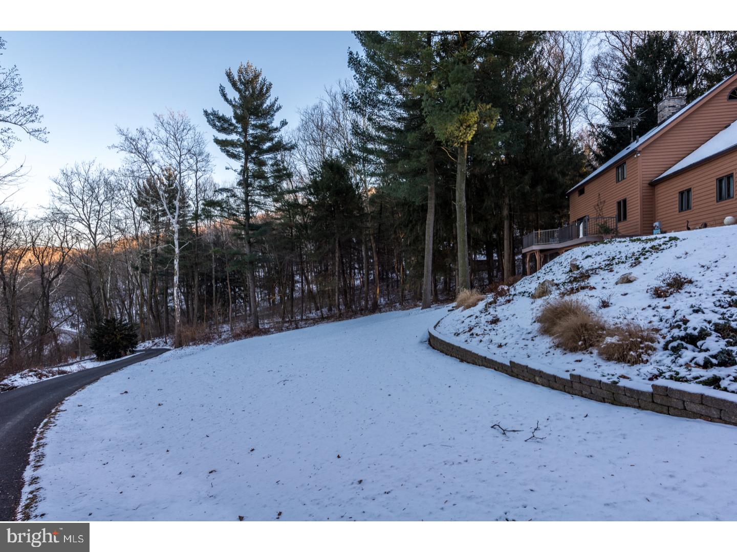 420 Pumping Station Road Quarryville, PA 17566 - Photo 2 of 27 Driveway