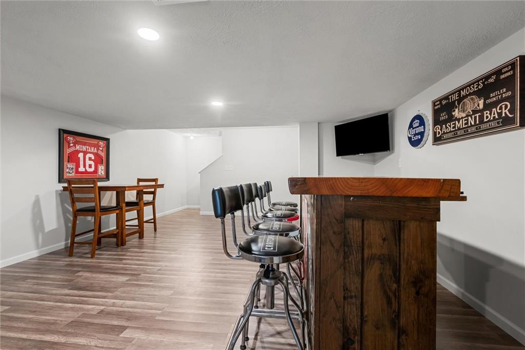 101 Dominic Drive Butler, PA 16001 - Photo 26 of 33 basement bar