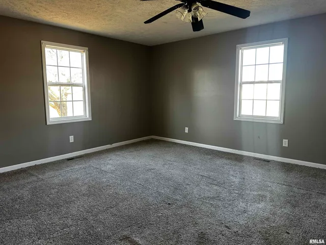 $77,500 | 1102 Bailey Lane, Benton, IL 62812