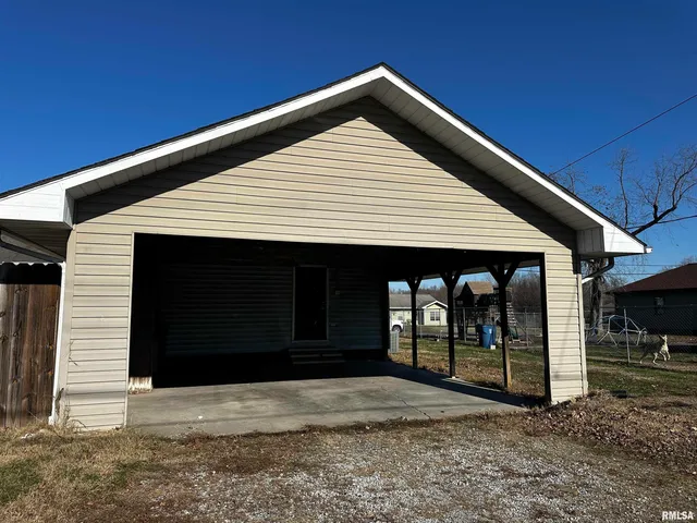 $77,500 | 1102 Bailey Lane, Benton, IL 62812