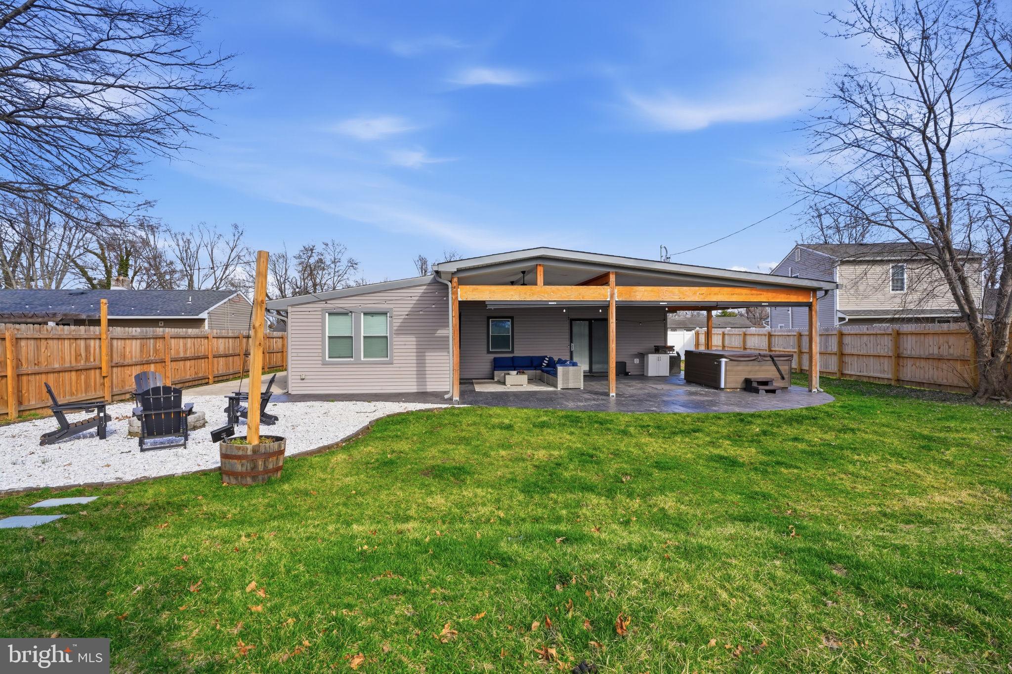 21 Border Rock Road Levittown, PA 19057 - Photo 2 of 48