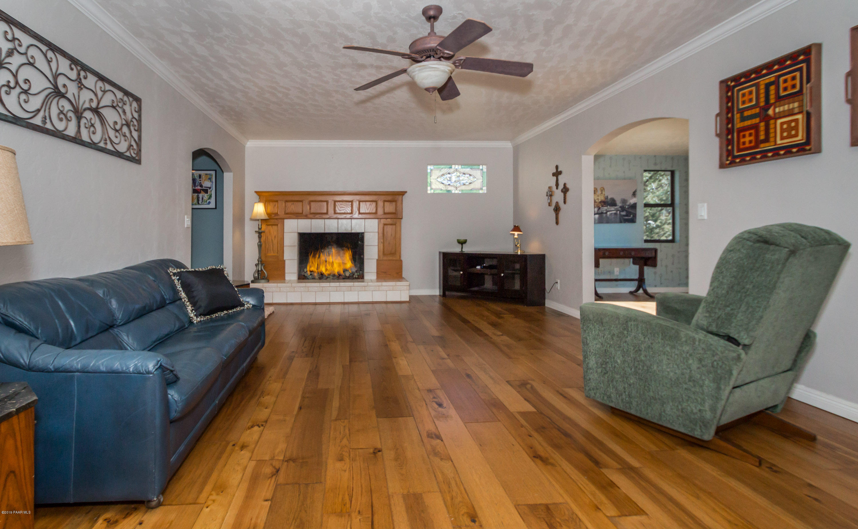 491 Turtleback Road Prescott, AZ 86303 - Photo 3 of 19 003_Living Room