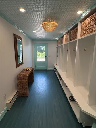 $3,700 | 2 Cliff Avenue, Newport, RI 02840