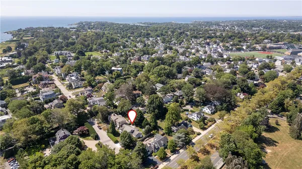 $3,700 | 2 Cliff Avenue, Newport, RI 02840