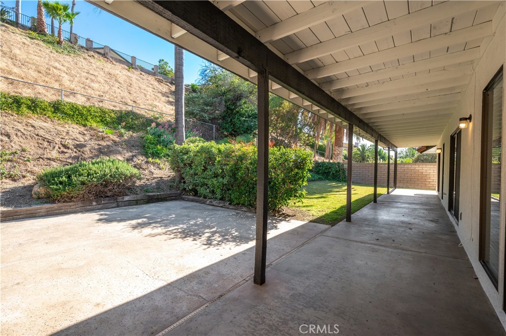1260 Nicola Drive Riverside, CA 92506 - Photo 35 of 57