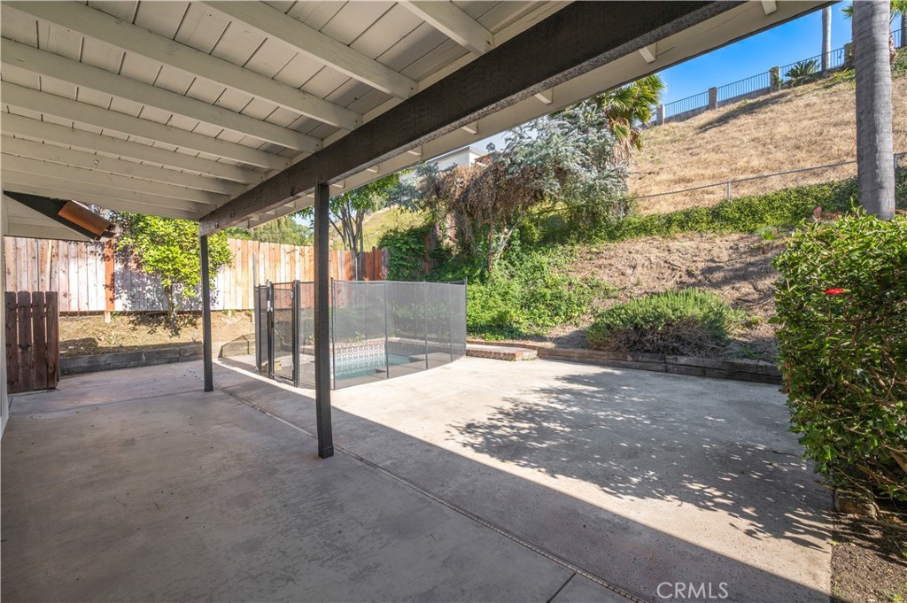 1260 Nicola Drive Riverside, CA 92506 - Photo 39 of 57