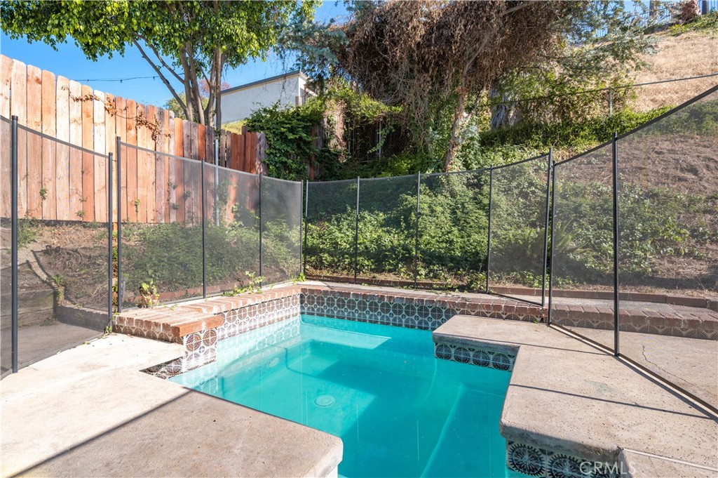 1260 Nicola Drive Riverside, CA 92506 - Photo 40 of 57