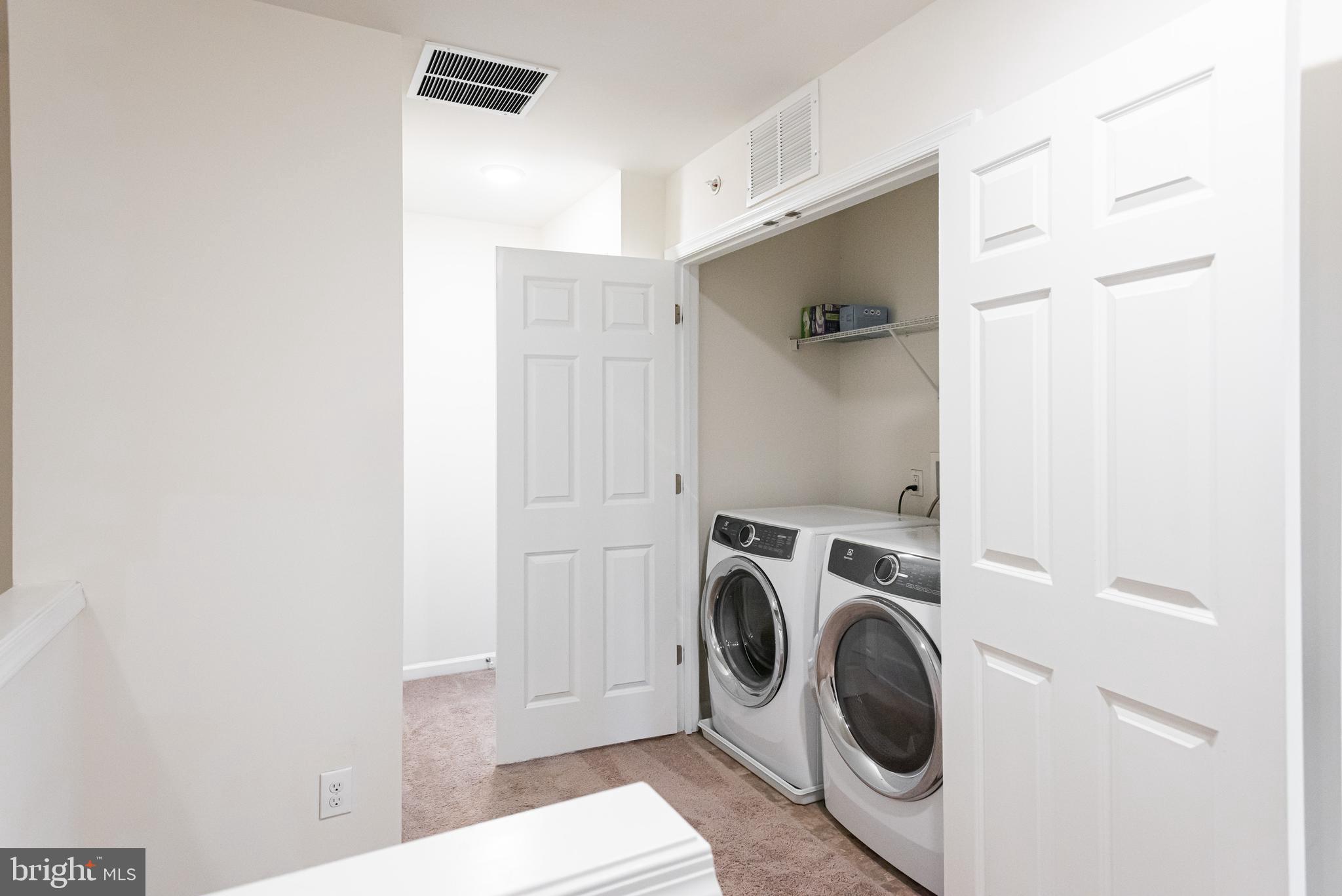 35 Addison Lane Malvern, PA 19355 - Photo 29 of 42 a utility room with dryer and washer