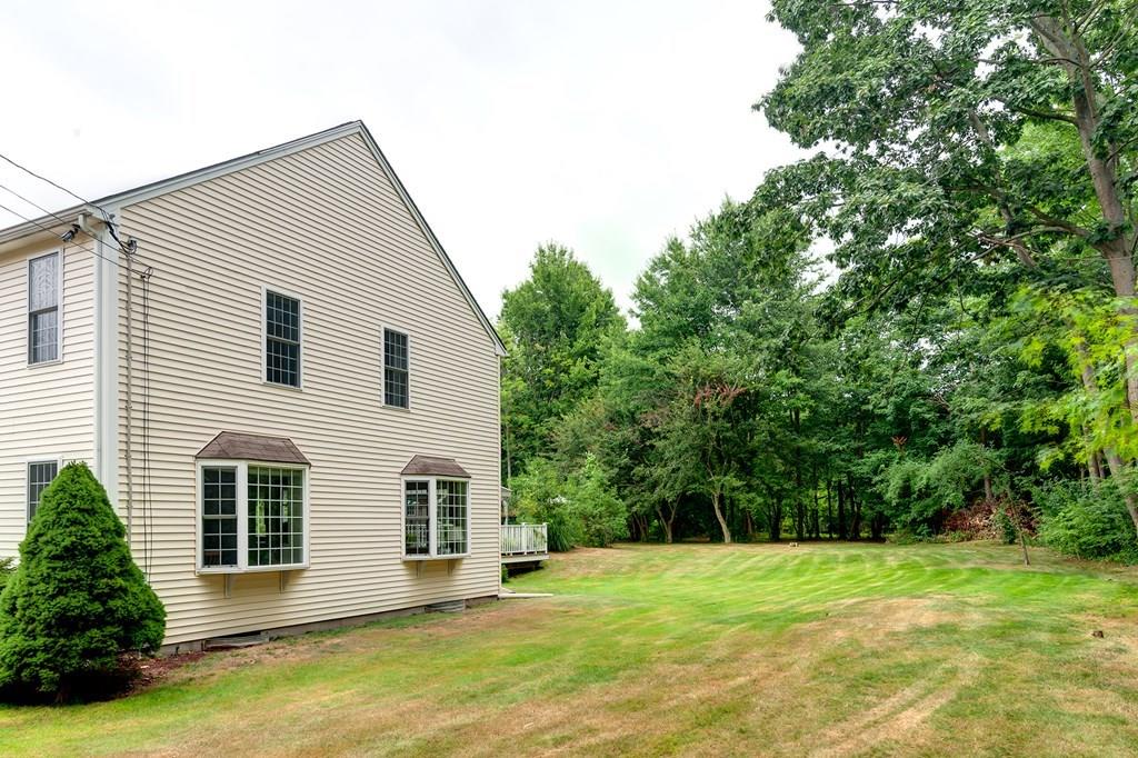20 Old Farm Road Sturbridge, MA 01566 - Photo 5 of 34 Gallery Image 5