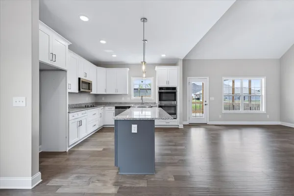 $534,900 | 2609 Remington Trace, Clarksville, TN 37043