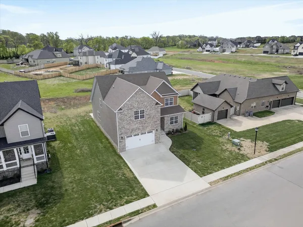 $534,900 | 2609 Remington Trace, Clarksville, TN 37043