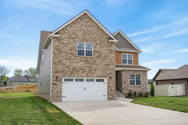$534,900 | 2609 Remington Trace, Clarksville, TN 37043
