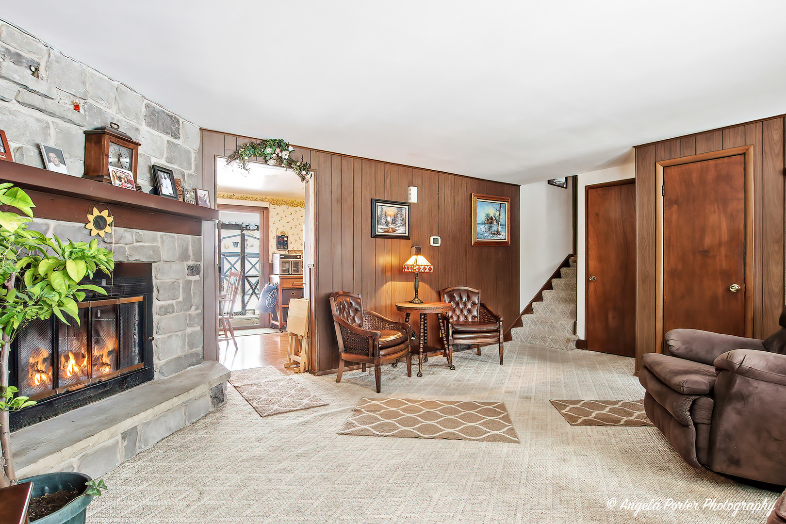 8 East Rollins Road Round Lake Beach, IL 60073 - Photo 4 of 23