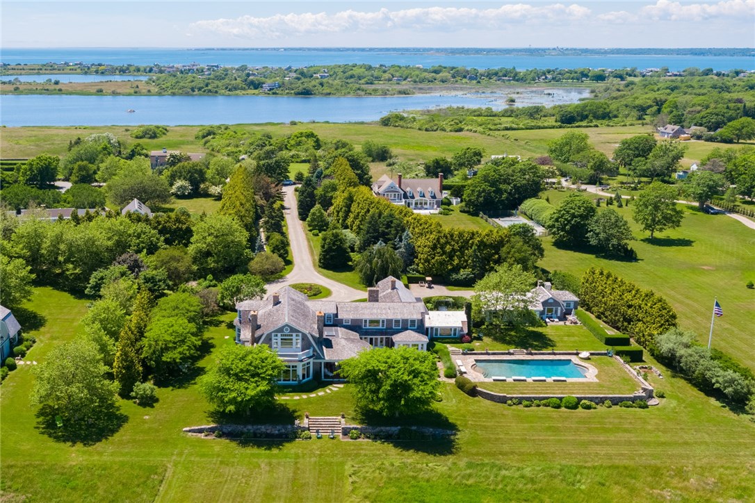 82 Warrens Point Road Little Compton, RI 02837 - Photo 2 of 40