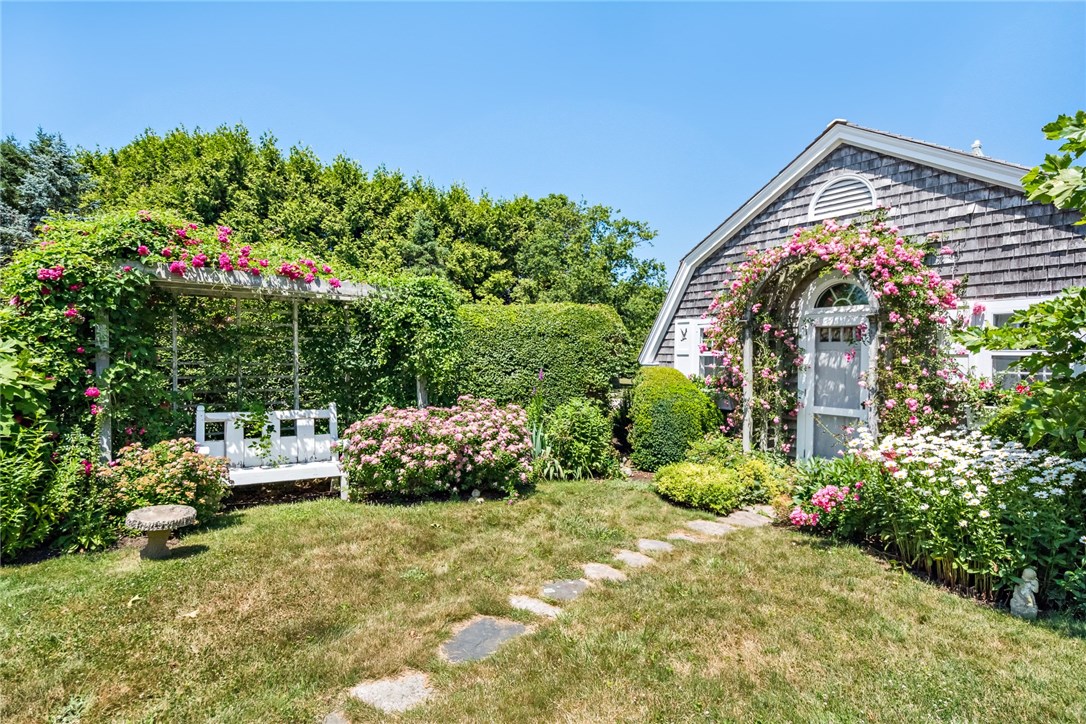 82 Warrens Point Road Little Compton, RI 02837 - Photo 33 of 40