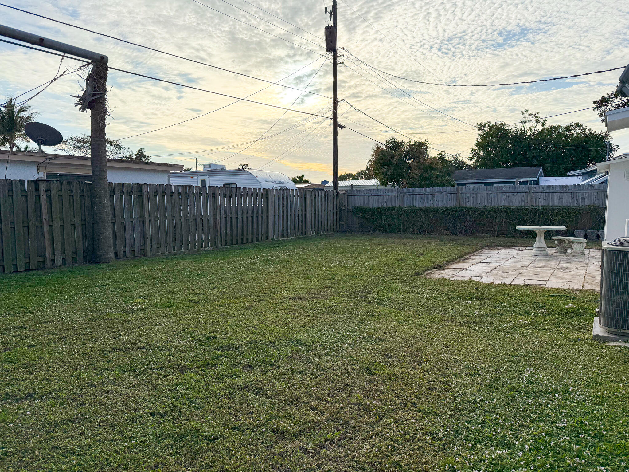 620 Beech Road West Palm Beach, FL 33409 - Photo 10 of 10 Back yard