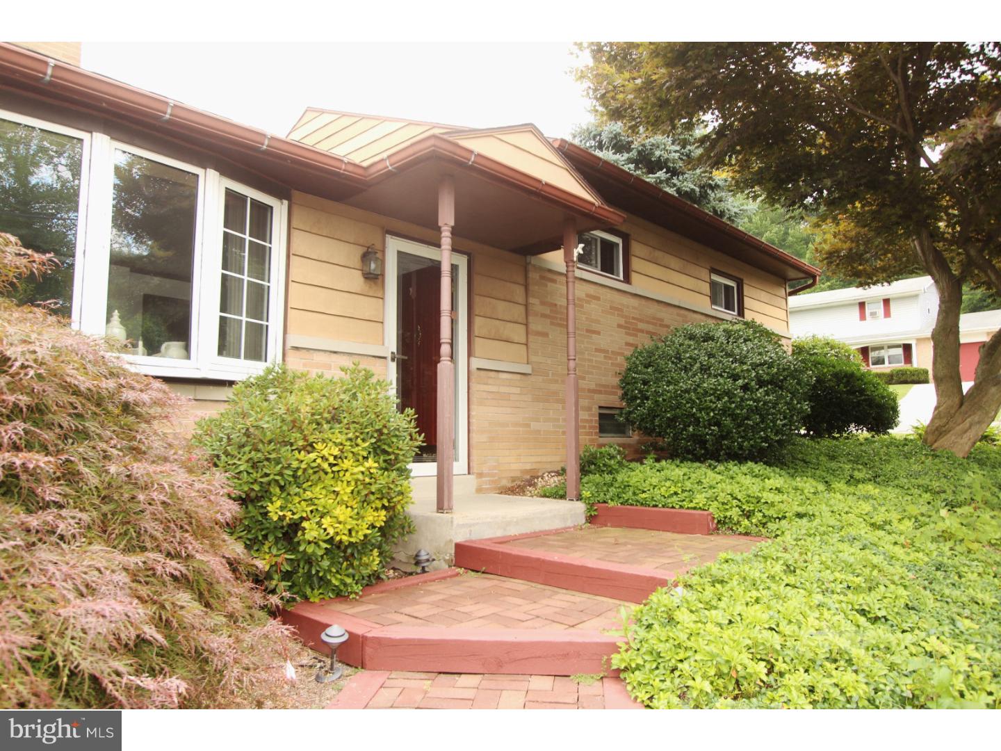 3997 Hillview Road Temple, PA 19560 - Photo 21 of 21
