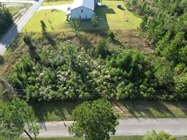 $95,000 | 4N Aubrey Lane, Pace, FL 32571