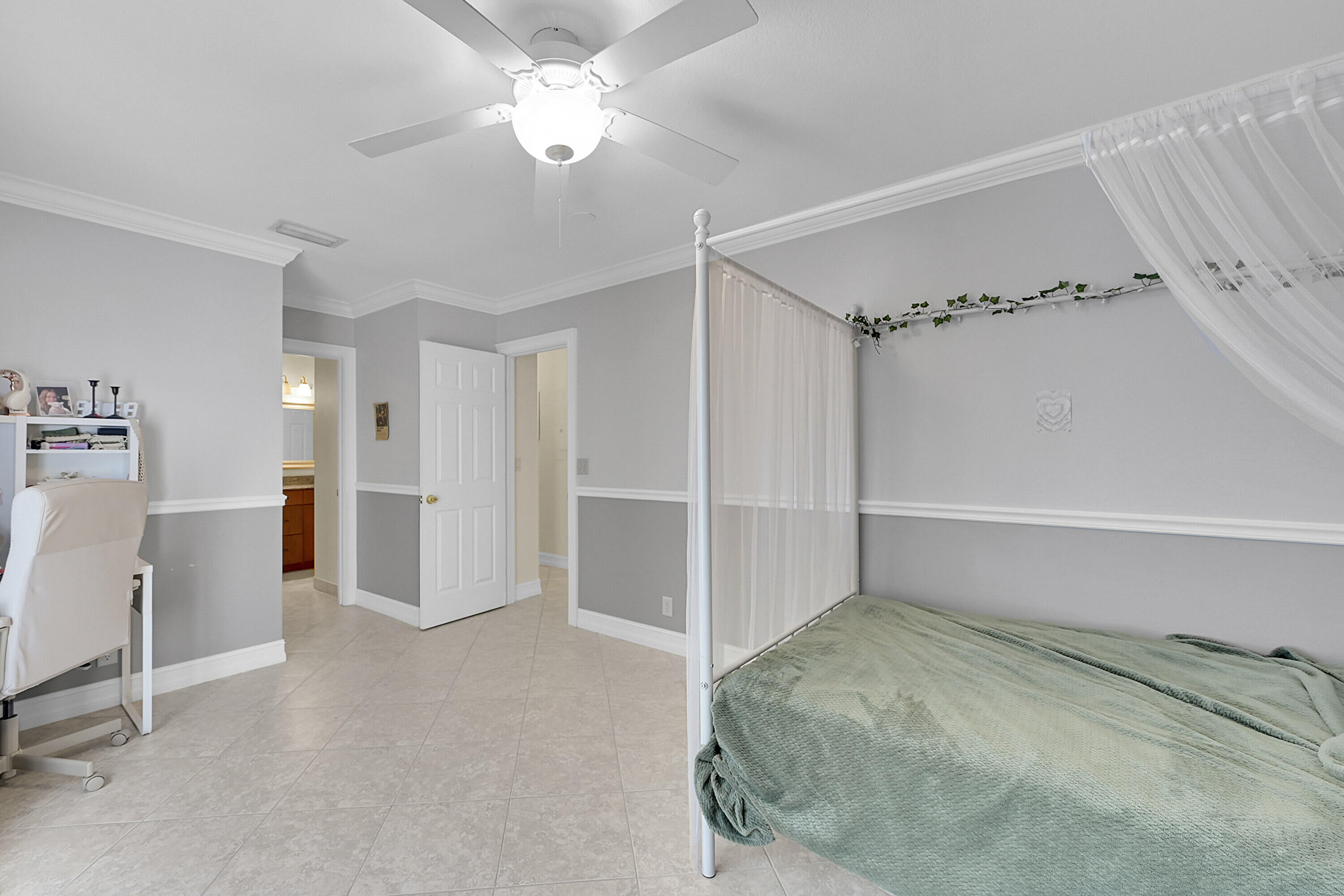 6245 Old Court Road, Unit 202 Boca Raton, FL 33433 - Photo 12 of 24 16_50417- (16)