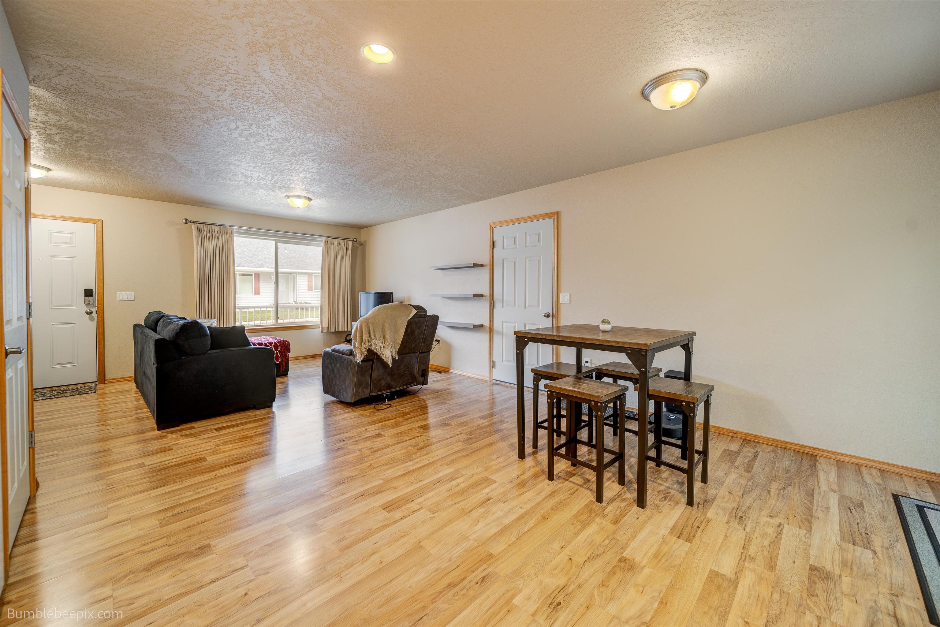 15208 Riverside Lane Spokane Valley, WA 99037 - Photo 12 of 23 Gallery Image 12