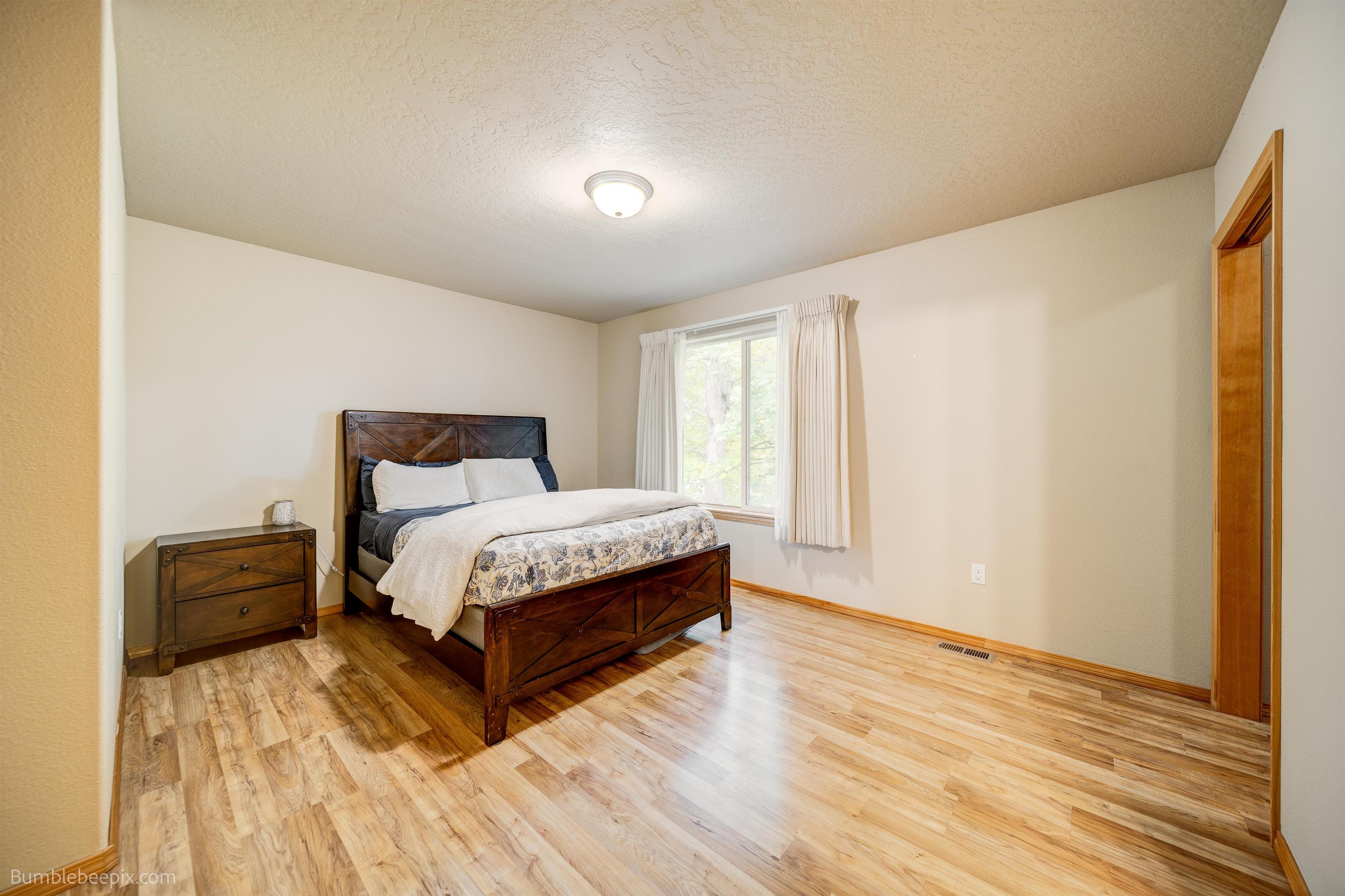15208 Riverside Lane Spokane Valley, WA 99037 - Photo 13 of 23 Gallery Image 13