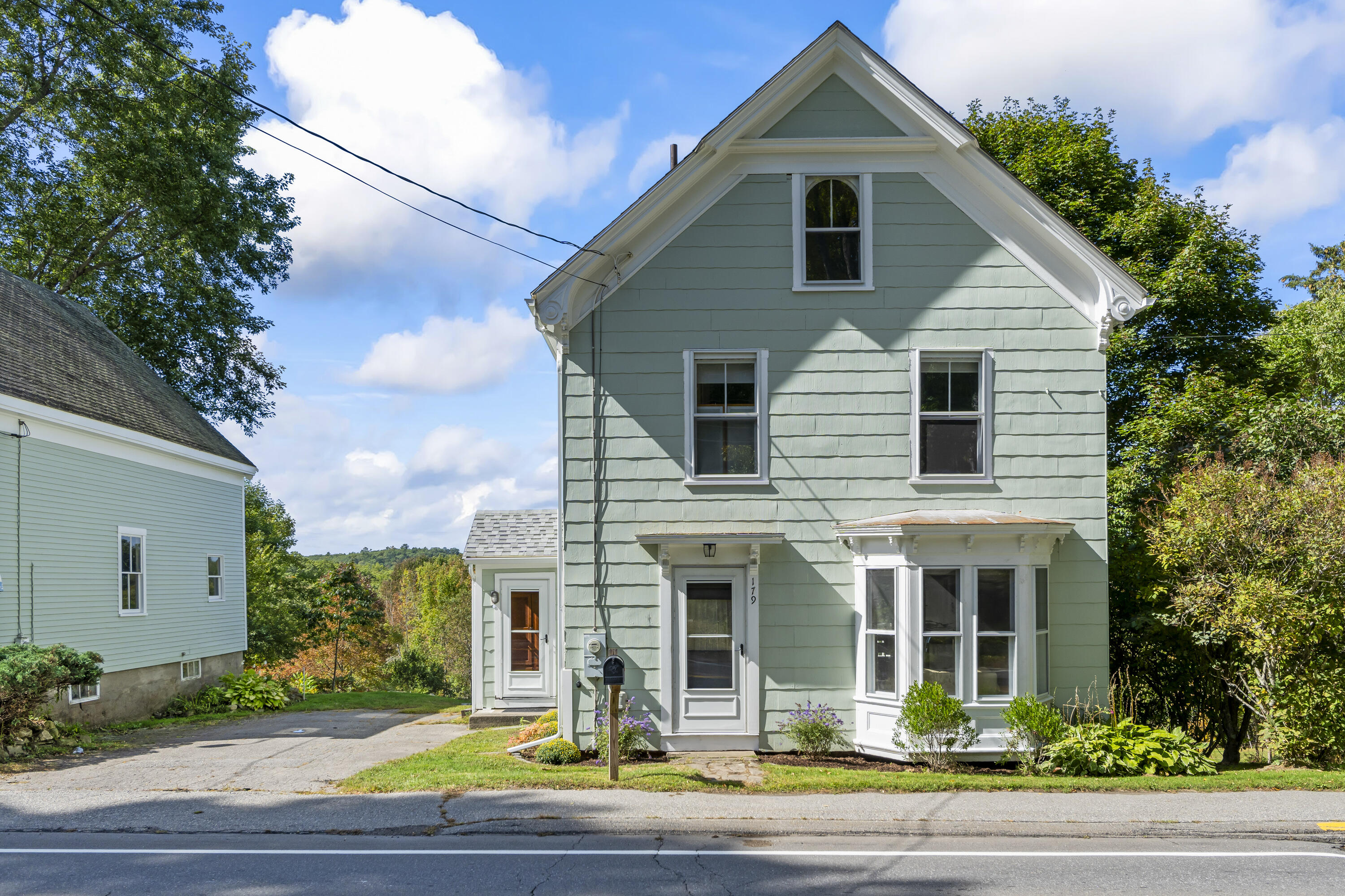 179 Friendship Road Waldoboro, ME 04572 - Photo 5 of 75 179 Friendship Road_105