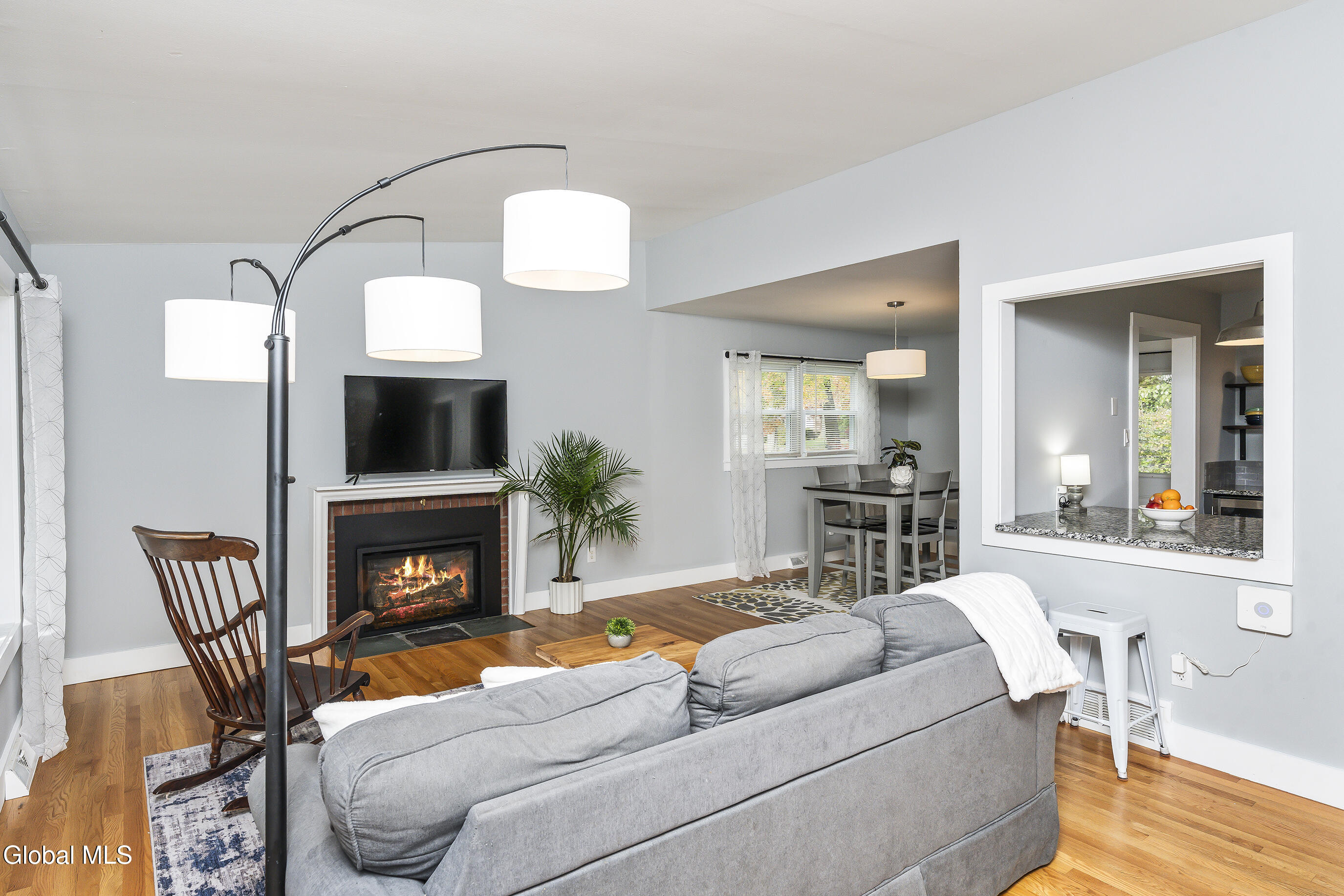 65 Berwick Road Bethlehem, NY 12054 - Photo 11 of 50 011-65-Berwick-rd-Delmar-NY-12054