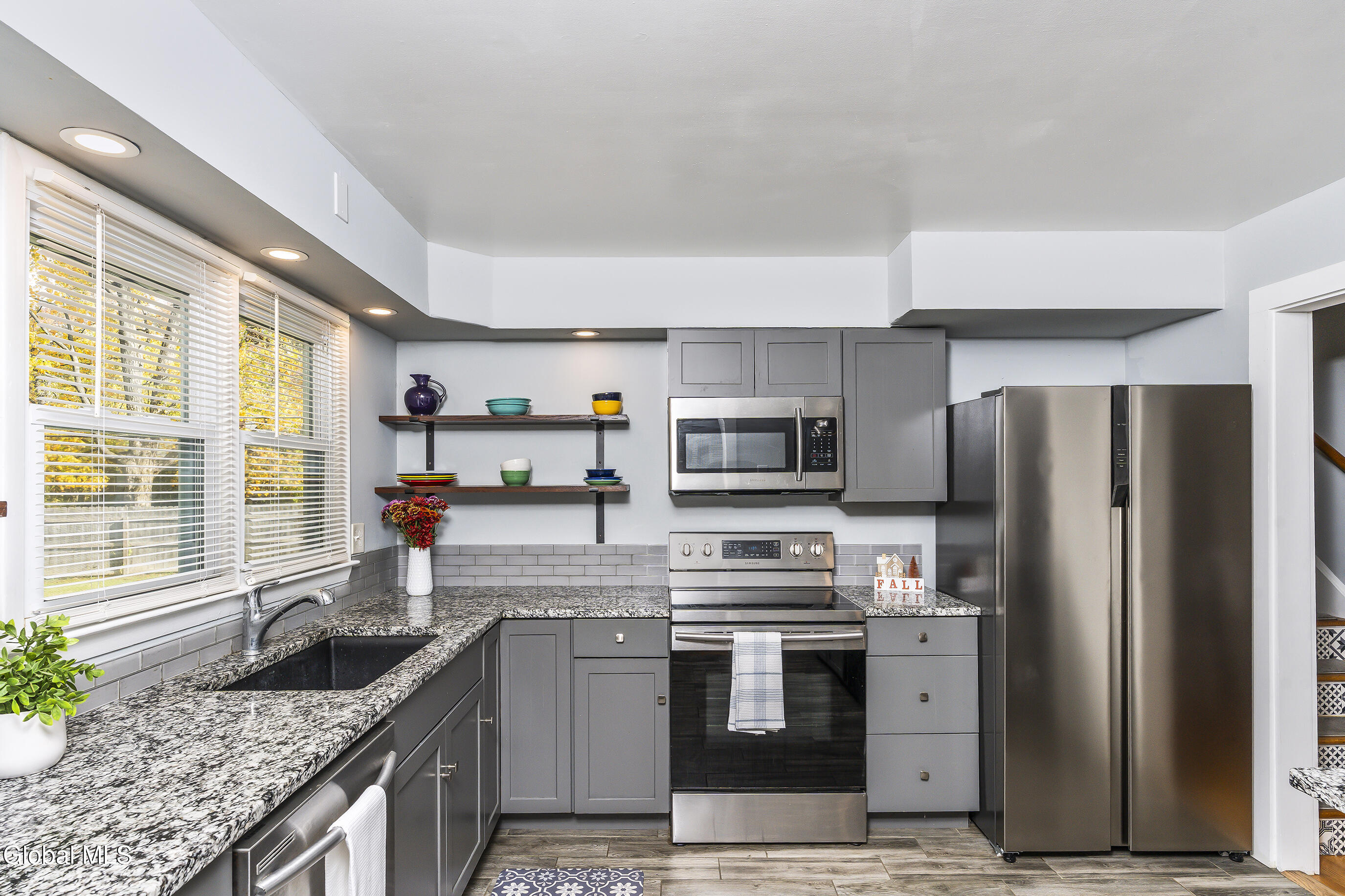 65 Berwick Road Bethlehem, NY 12054 - Photo 12 of 50 012-65-Berwick-rd-Delmar-NY-12054