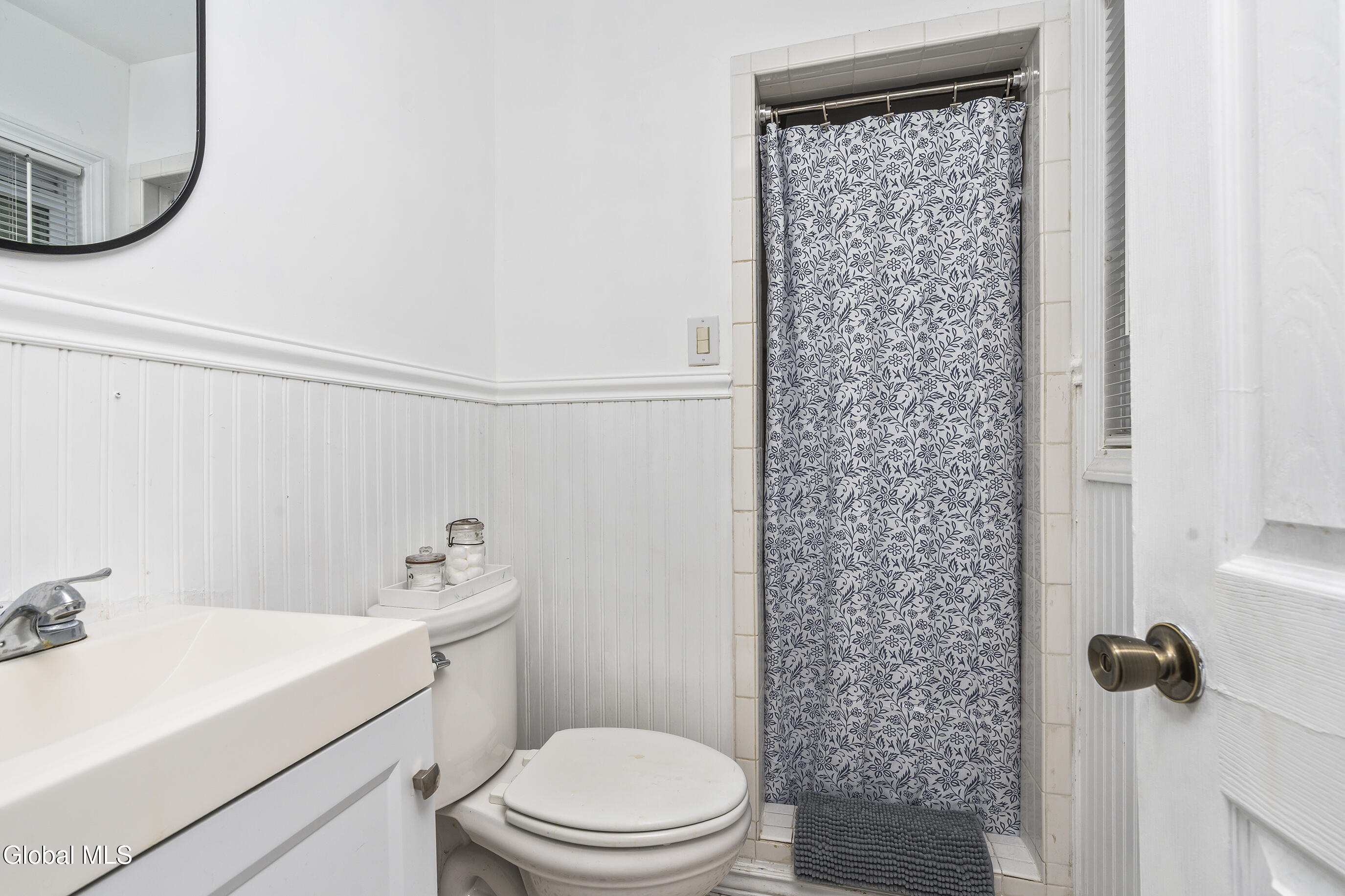 65 Berwick Road Bethlehem, NY 12054 - Photo 30 of 50 030-65-Berwick-rd-Delmar-NY-12054