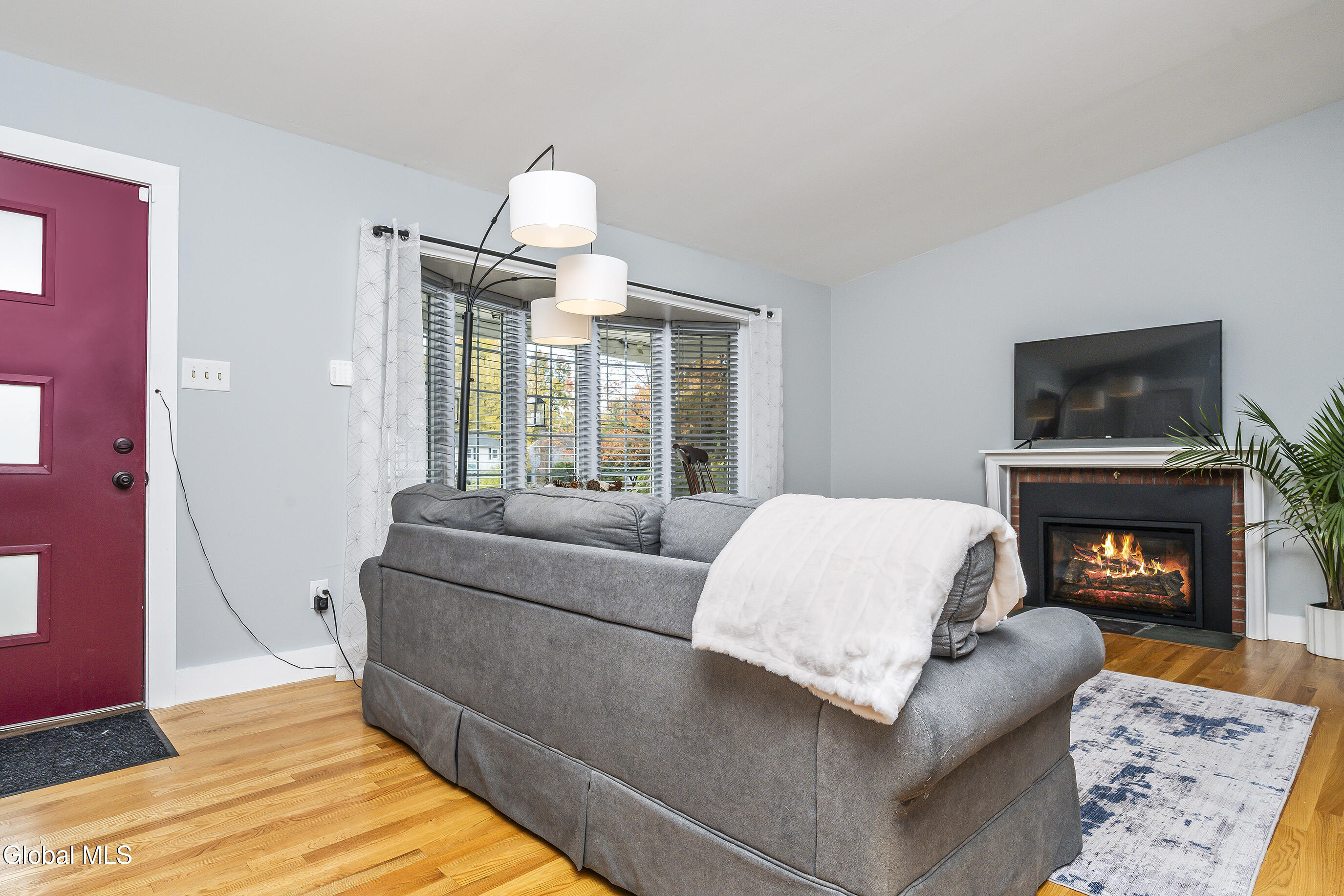 65 Berwick Road Bethlehem, NY 12054 - Photo 5 of 50 005-65-Berwick-rd-Delmar-NY-12054