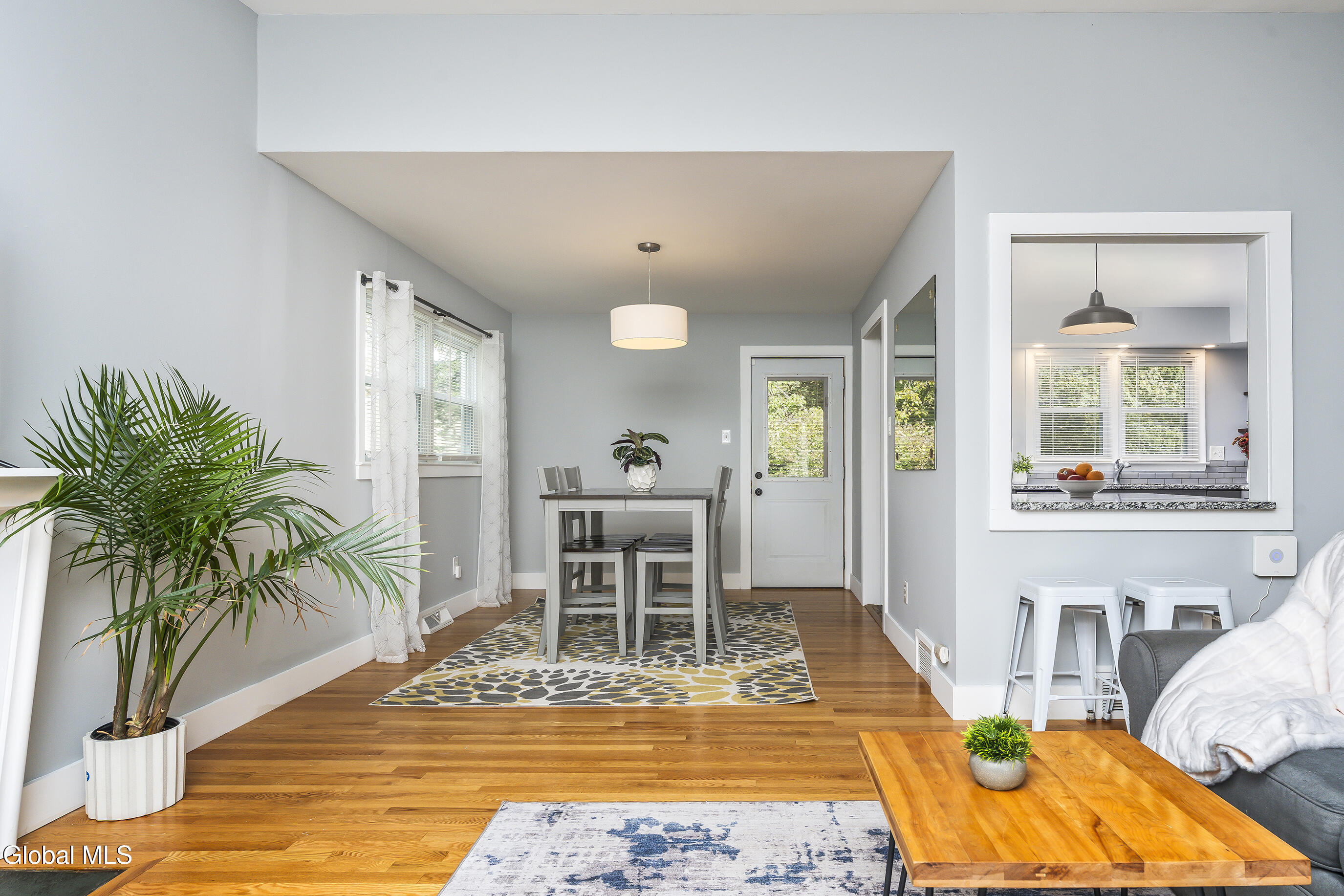 65 Berwick Road Bethlehem, NY 12054 - Photo 10 of 50 010-65-Berwick-rd-Delmar-NY-12054