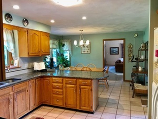 245 Simpson Road Marlborough, MA 01752 - Photo 12 of 21 Gallery Image 12