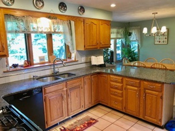 245 Simpson Road Marlborough, MA 01752 - Photo 14 of 21 Gallery Image 14