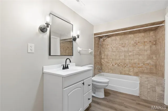 $349,000 | 14901 North Old, Unit 7, Columbia, MO 65202