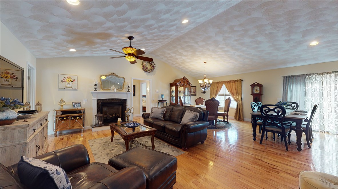 7 Wilbur Road Lincoln, RI 02865 - Photo 13 of 42