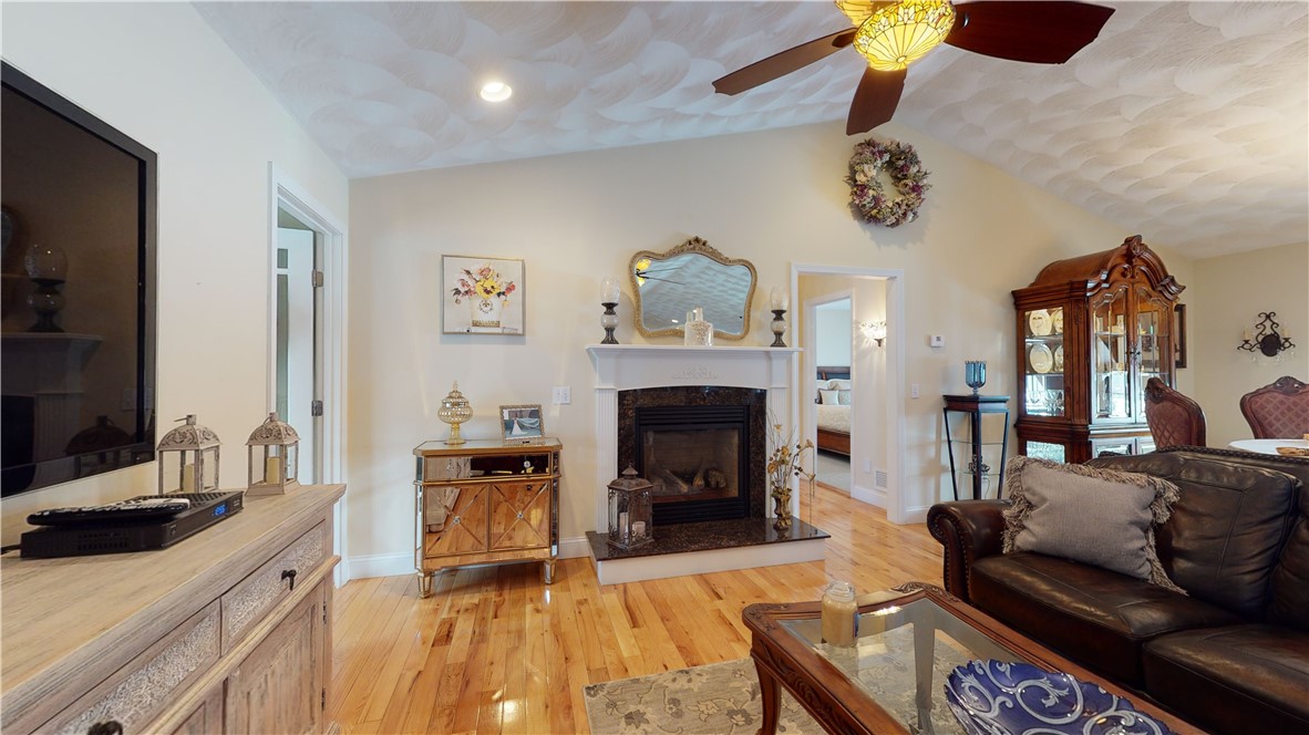 7 Wilbur Road Lincoln, RI 02865 - Photo 16 of 42