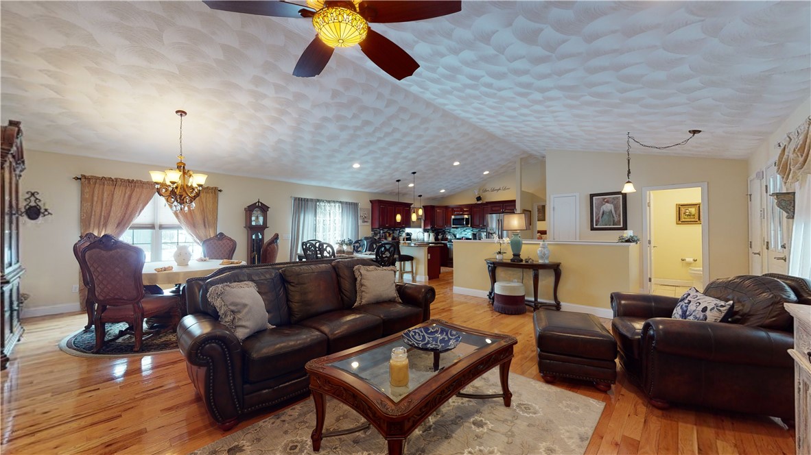 7 Wilbur Road Lincoln, RI 02865 - Photo 18 of 42