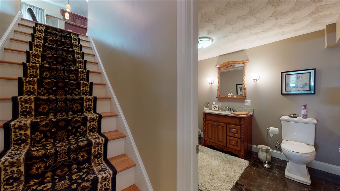 7 Wilbur Road Lincoln, RI 02865 - Photo 33 of 42