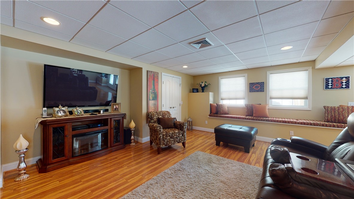 7 Wilbur Road Lincoln, RI 02865 - Photo 37 of 42