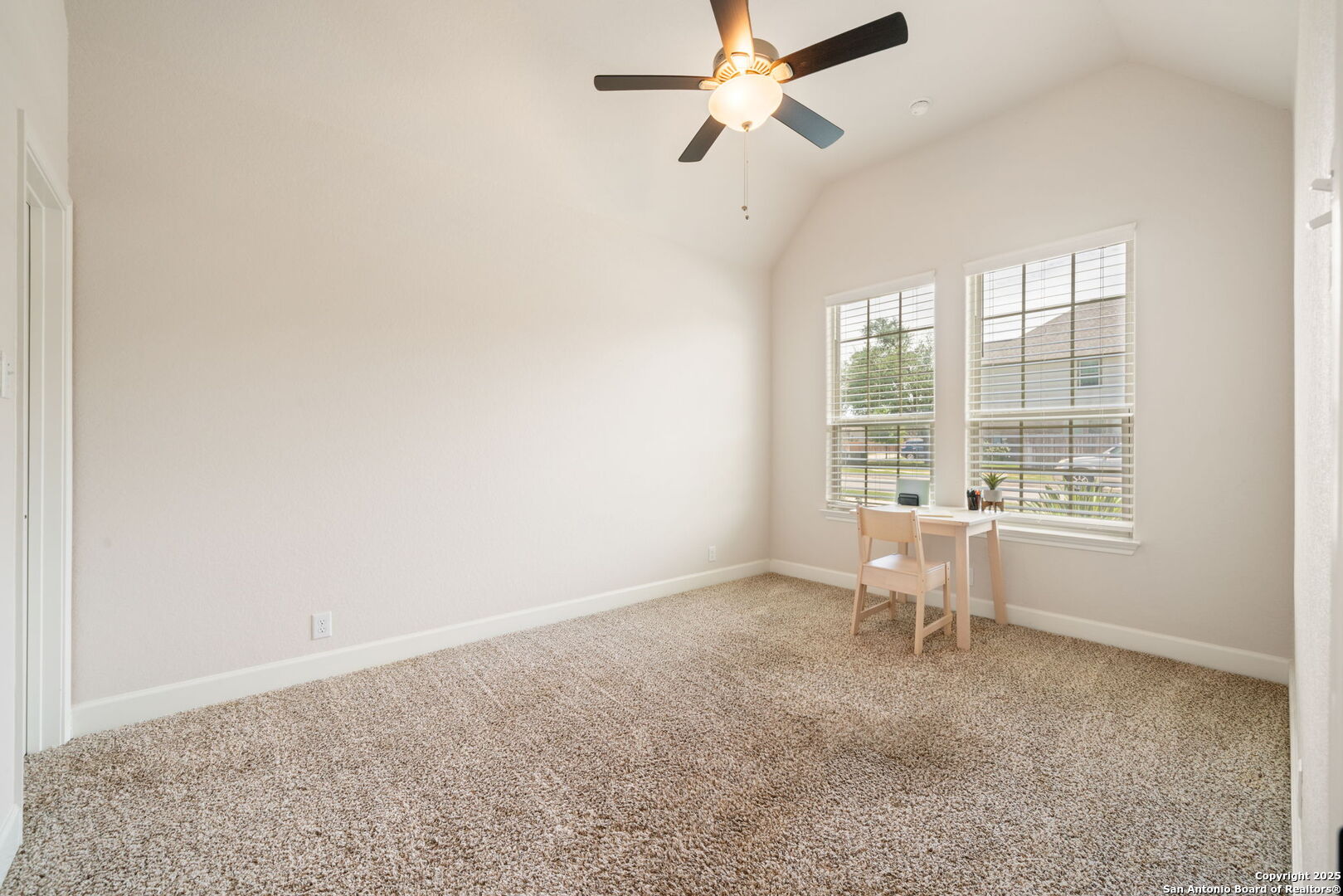 122 Noble Woods Boerne, TX 78006 - Photo 27 of 32