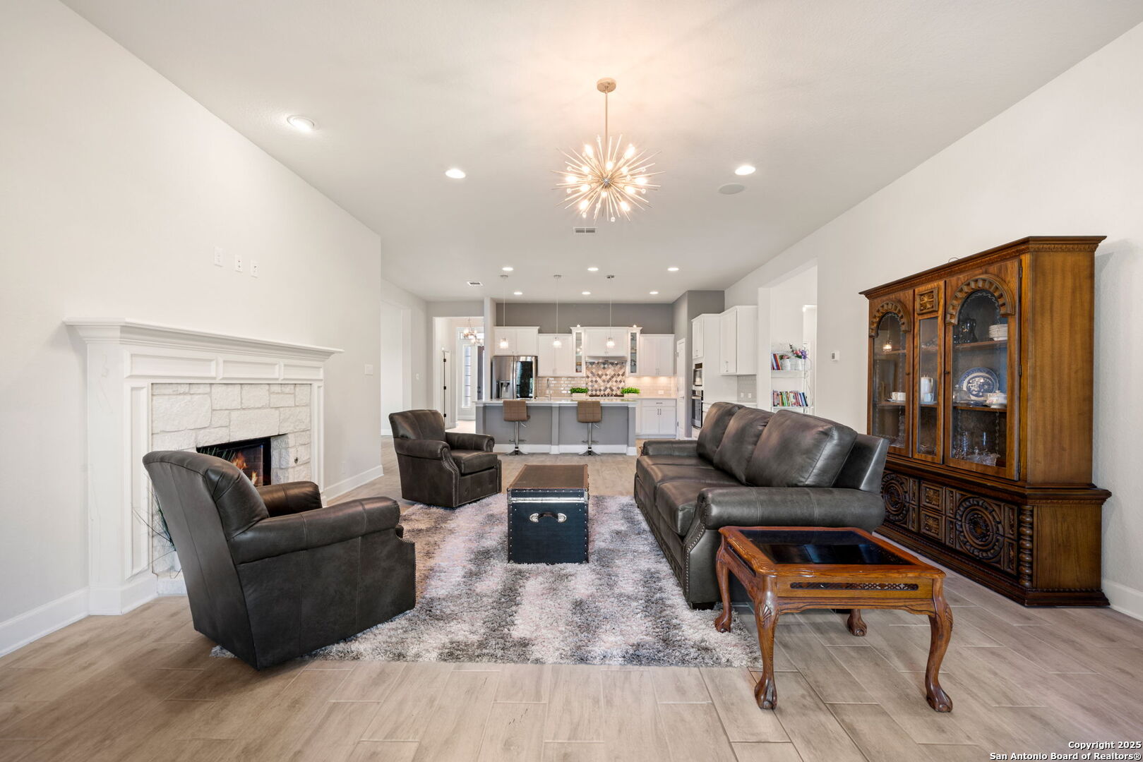 122 Noble Woods Boerne, TX 78006 - Photo 10 of 32