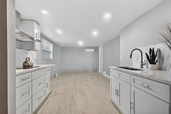 $1,150 | 917 Mack Avenue, Unit 1/2, Orlando, FL 32805