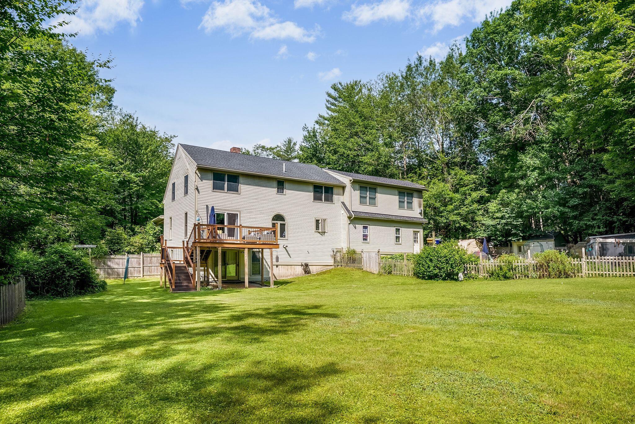 8 Pond View Road Standish, ME 04084 - Photo 7 of 54 9_DSC09619