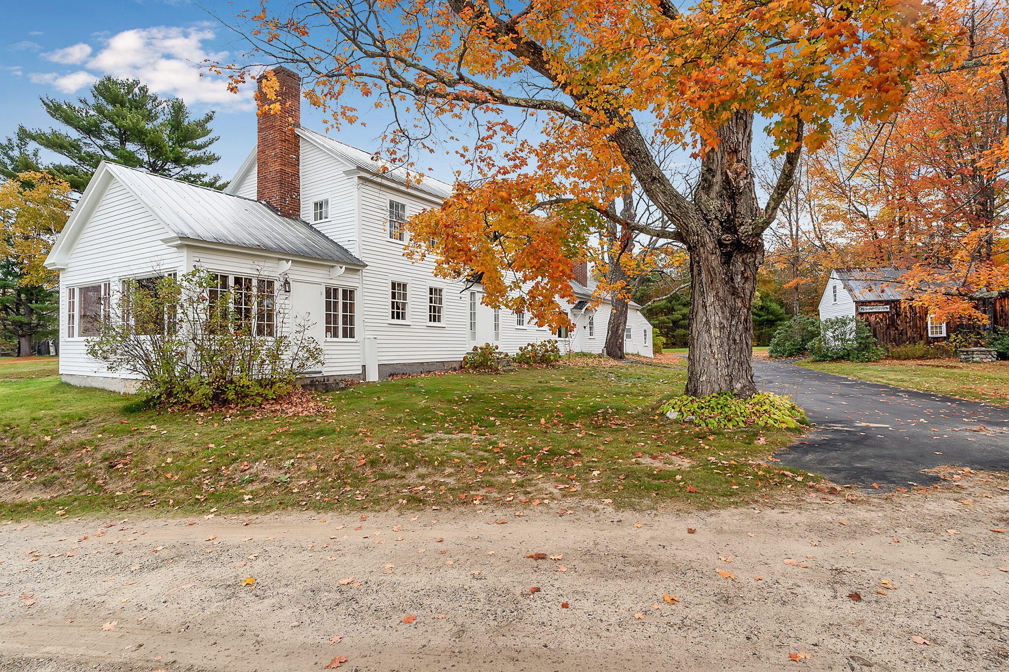 129 Perry Hill Road Harrison, ME 04040 - Photo 5 of 77 129PerryHill-50