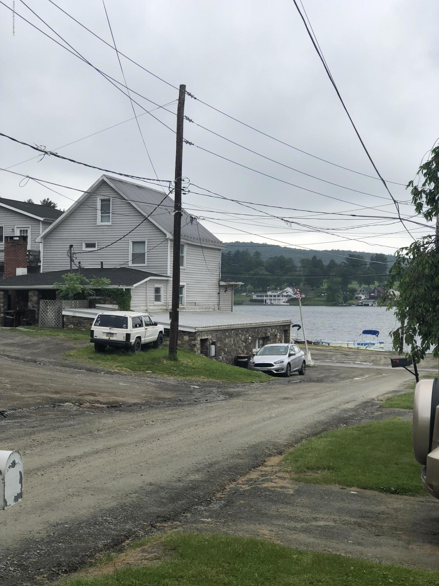 117 Chestnut Street Philadelphia, PA 19106 - Photo 2 of 19 a car parked on the side of the road