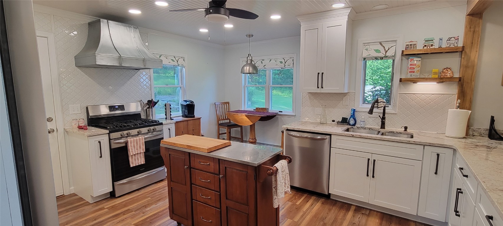 910 Essex Road Owego, NY 13827 - Photo 8 of 37