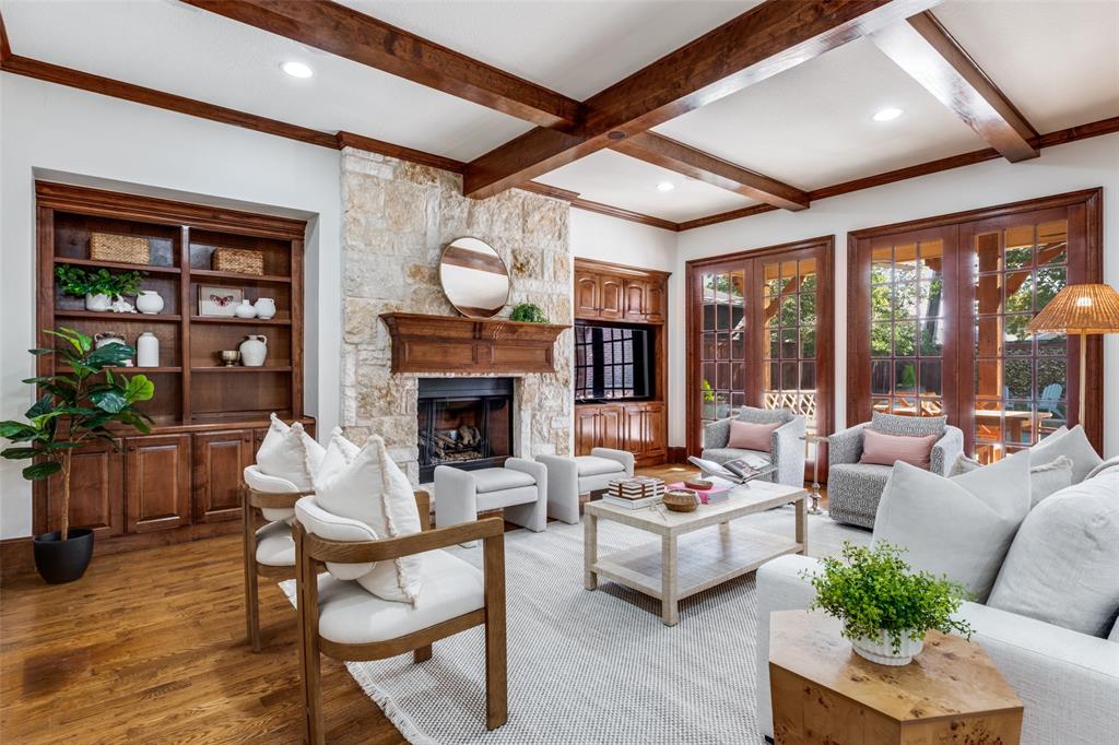 7908 Hanover Street Dallas, TX 75225 - Photo 12 of 38