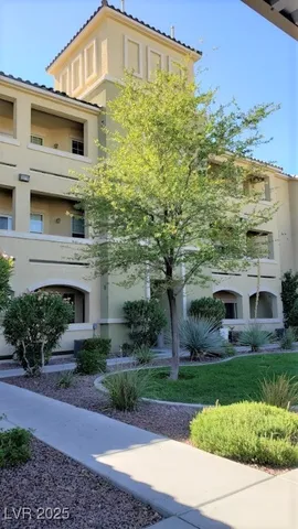 $265,000 | 8777 West Maule Avenue, Unit 2128, Las Vegas, NV 89148